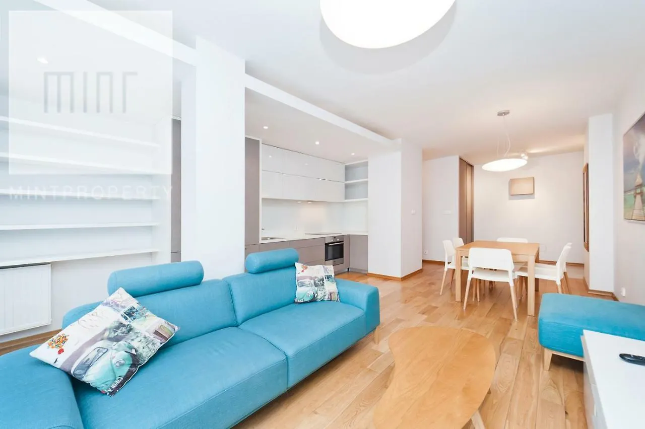 Charming And Bright- Golden Apartments- Old Town Apartment Krakow